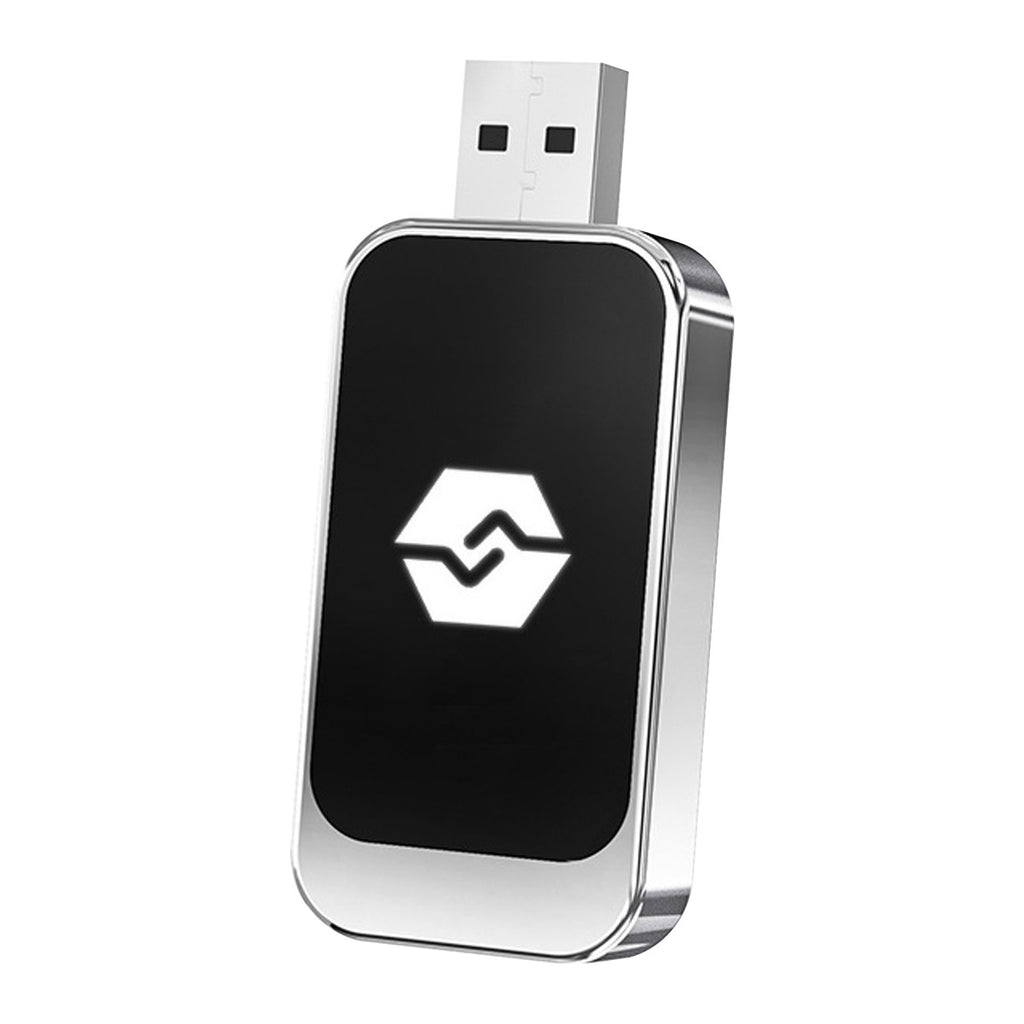 Wireless CarPlay adaptor – front view